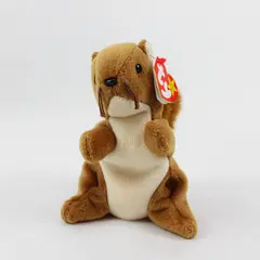 Ty Beanie Baby Nuts the Squirrel 1996 with Errors (Rare Collectable) 