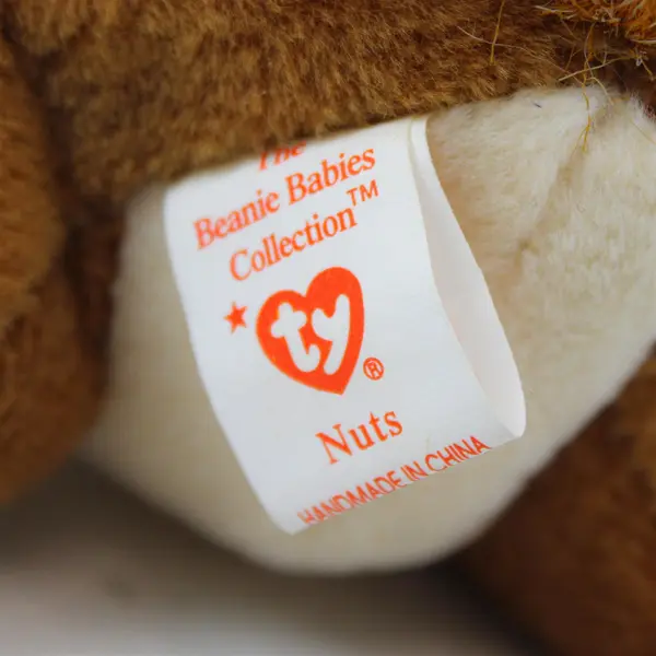Ty Beanie Baby Nuts the Squirrel 1996 with Errors (Rare Collectable) 