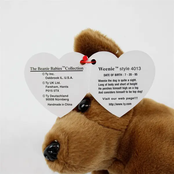Ty Beanie Babies Weenie 1995 Brown Wiener Dog With Tag Protector Plush 