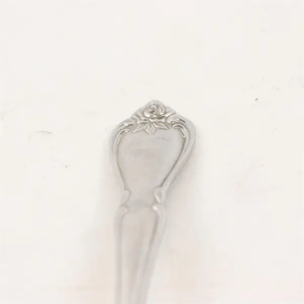 Lot Of 2 Oneida Arbor Rose-True Rose Stainless Steel Place/Oval Soup Spoons