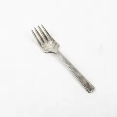 Oneida Silver Noblesse Pattern (Silverplate) Flatware Baby Fork 4.25" Long