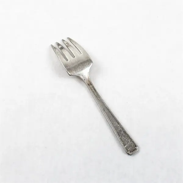 Oneida Silver Noblesse Pattern (Silverplate) Flatware Baby Fork 4.25" Long