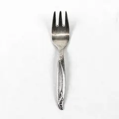 Homes & Edwards Romance Pattern (Silverplate) Flatware Baby Fork 4.25" Long