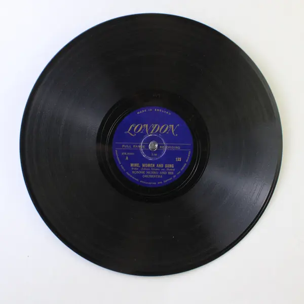 Ronnie Munro Wine, Women And Song/Roses of The South-Waltz 10" Shellac