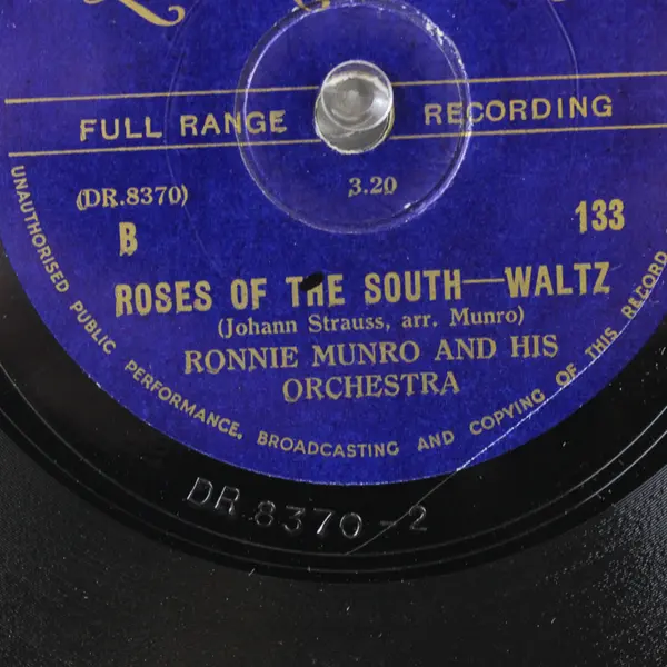Ronnie Munro Wine, Women And Song/Roses of The South-Waltz 10" Shellac