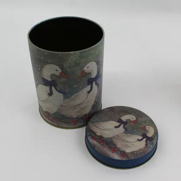 1980's Tin Canister Set of 3 Snow Geese Nesting Tins