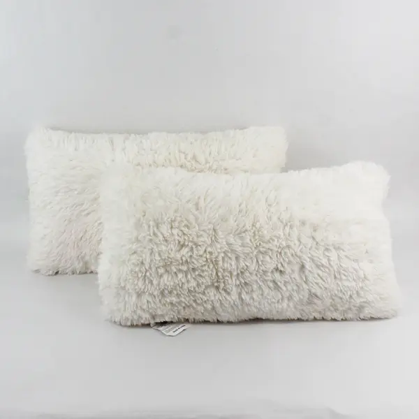 Lot Of 2 Unbranded Matching White Fluffy Throw Pillows 100% Polyester 14" x 24"