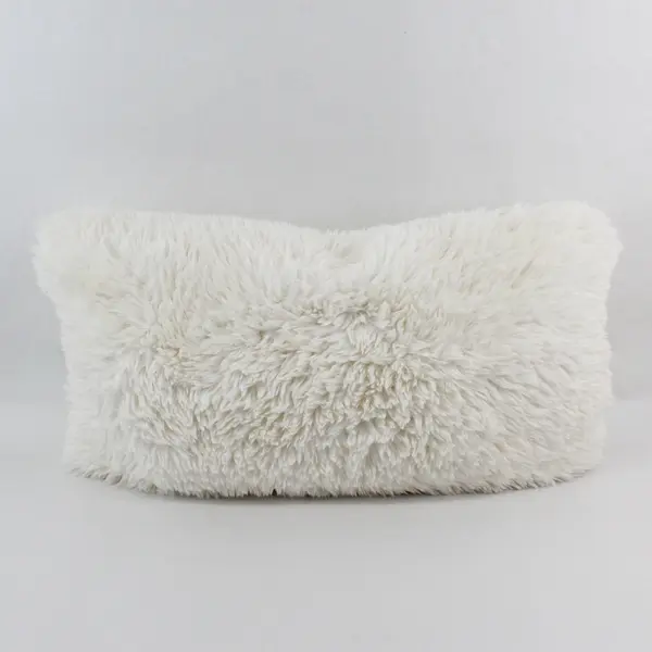 Lot Of 2 Unbranded Matching White Fluffy Throw Pillows 100% Polyester 14" x 24"
