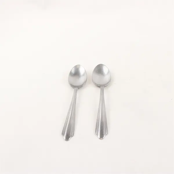 Lot of 2 Royal (Flatware) RFL9 Pattern Stainless Steel Teaspoons 6" Long Good