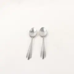 Lot of 2 Royal (Flatware) RFL9 Pattern Stainless Steel Teaspoons 6" Long Good