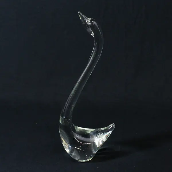 Unbranded/Unmarked Murano Style Clear Art Glass Swan Decor Figurine 10.25" Tall