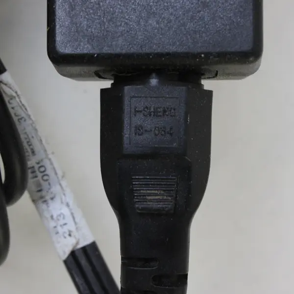 Genuine HP 65W AC Adapter 4.5mm Tip Laptop Charger 