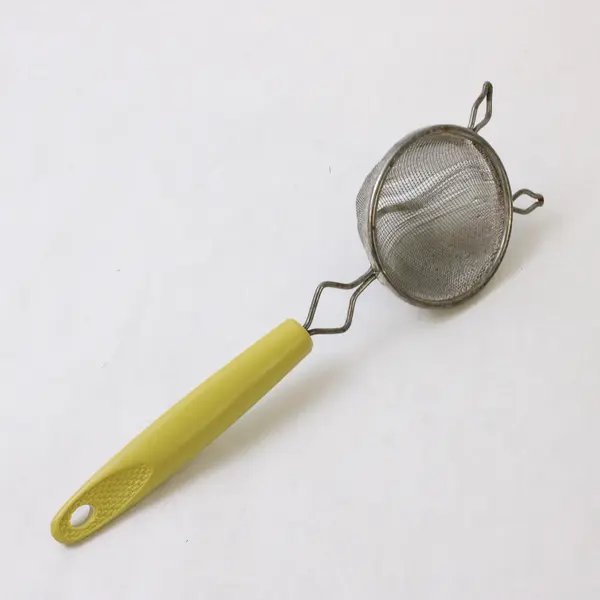 Lot Of 3 Unbranded Assorted Multicolor Handle Stainless Steel Strainer Sifter