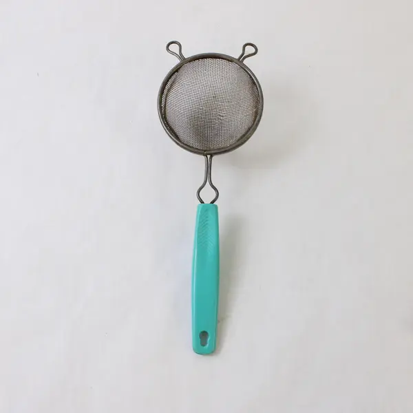 Lot Of 3 Unbranded Assorted Multicolor Handle Stainless Steel Strainer Sifter