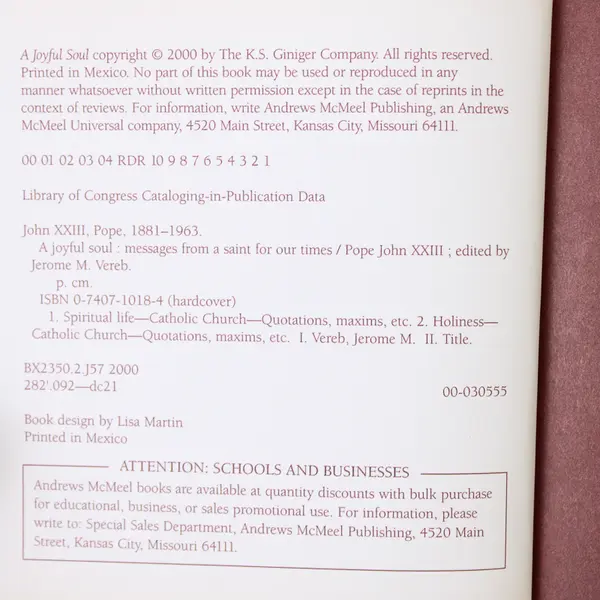 A Joyful Soul Messages From A Saint of Our Times Pope John XXIII 2000 HC DJ