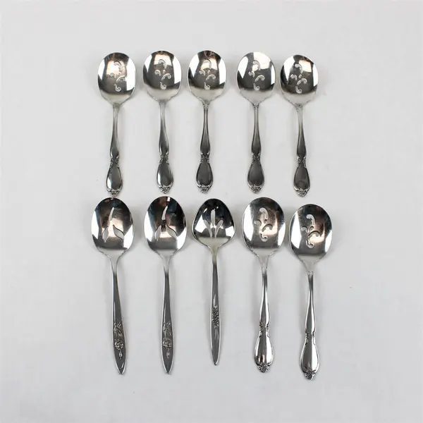 Lot of 10 Assorted Stainless Steel Slotted Sugar Spoons Event Flatware