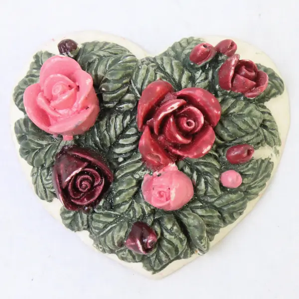 Vintage Silvestri Victorian Ornament by Betty Whiteacker Wreath Heart