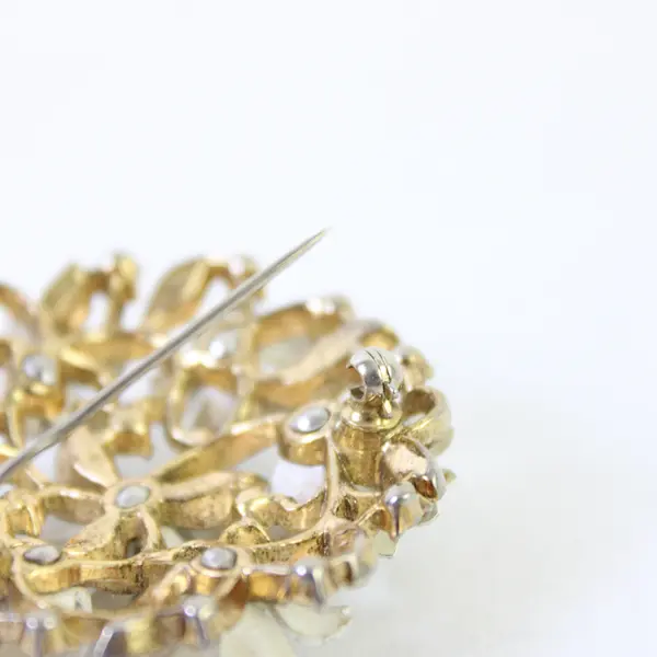 Vintage Trifari Clear Rhinestone White Floral Gold-Tone Brooch