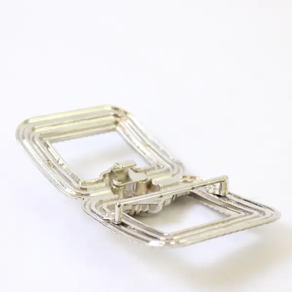 Silver-Tone Rope Design Metal Belt Buckle
