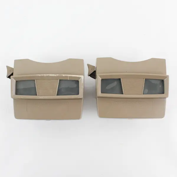 2 Vintage Sawyer’s 1970's View Master Slide Viewers  Tan 