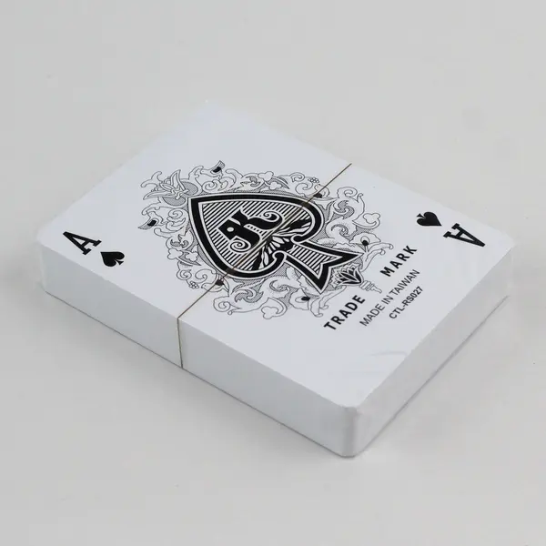 Sealed Trademark CTL-RS027 Playing Cards Black White Patterned