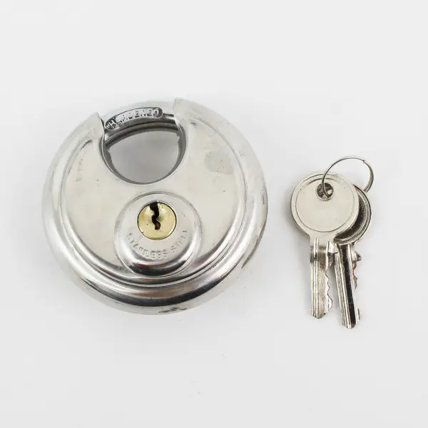Heavy Duty Hardened Stainless Steel 2-3/4” Disc Lock With 1 Key