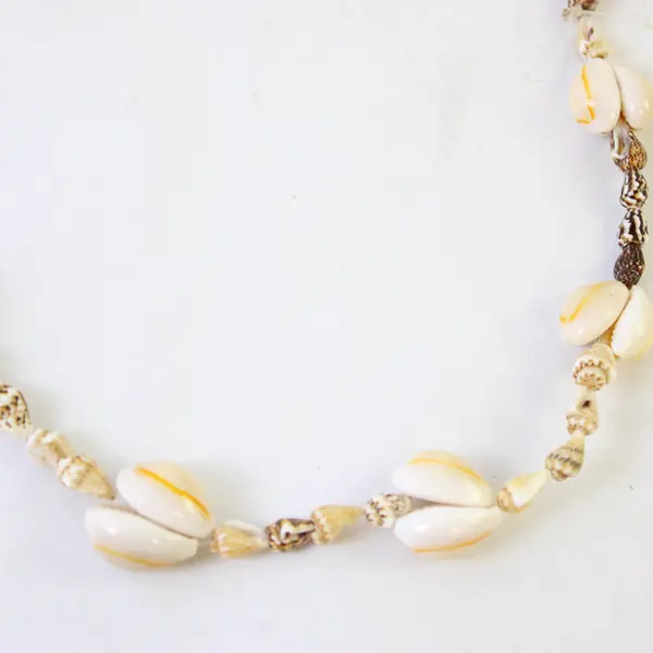 Lot of 6 Shell Necklaces Tropical Hawaiian Tiny Shell Seashell Summer Necklace