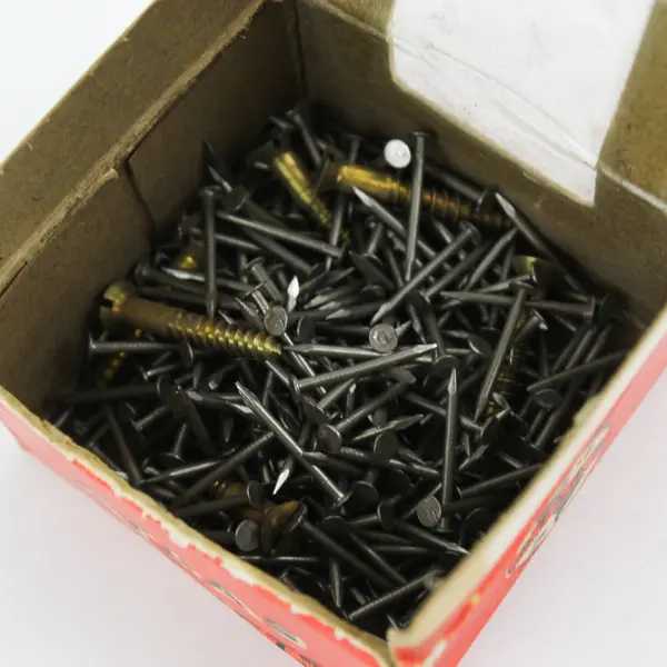 Vintage ATLAS Bright Steel Wire NAILS 18ga. 5/8” Partial Box
