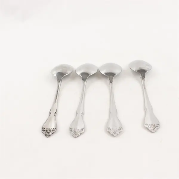Lot Of 4 Oneida Arbor Rose-True Rose Stainless Steel Place/Oval Soup Spoon