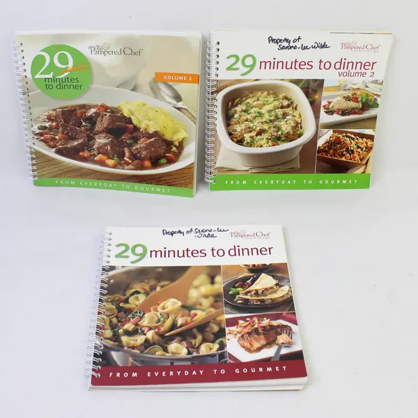 Set of 3 The Pampered Chef 29 Minutes to Dinner Vol 1 - 3 2007 - 2013 SB PB