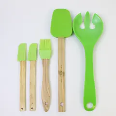 Lot of 5 Kitchen Utensils Melamine Salad Server 3 Spatulas Condiment Brush