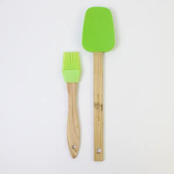 Lot of 5 Kitchen Utensils Melamine Salad Server 3 Spatulas Condiment Brush