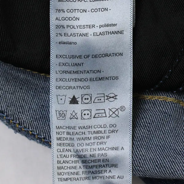 Levi Strauss Signature Women's 33/34 Totally Shaping Pull-On Bootcut Jeans Flaws