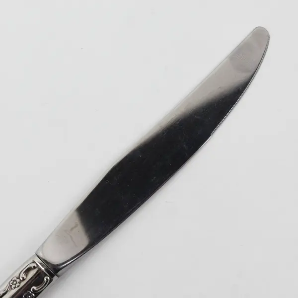 Lot of 6 Oneida Silver Mansion Hall Pattern Stainless Dinner Knives 9" Long Good