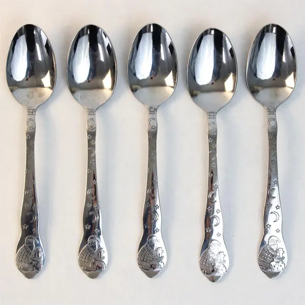 Set of 5 Magic of Santa Sakura Stainless Place/Oval Soup Spoons
