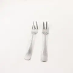 Lot of 2 Unknown Brand Stainless Steel Dinner Forks 7" Good Condition
