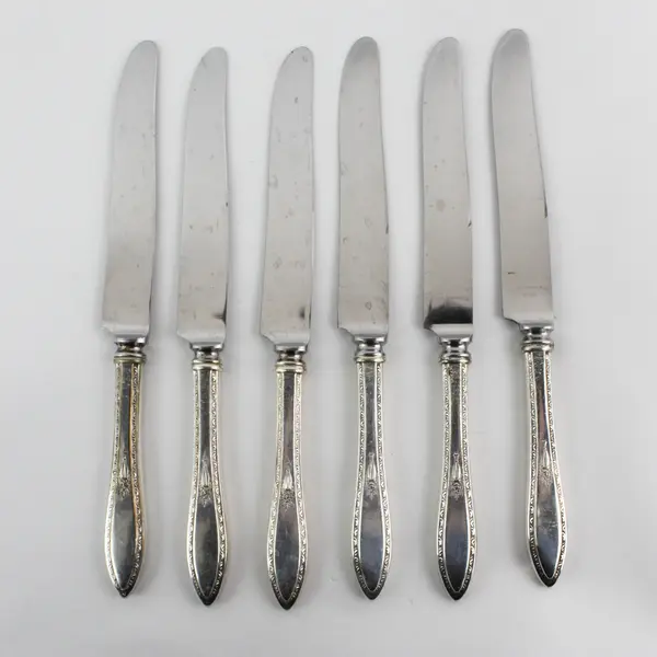 Set of 6 Associated Silver Yourex Silver Seal Lady Washington Dinner Knives