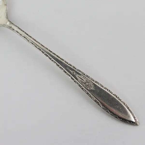 Lot of 5 Associated Silver Yourex Silver Seal Lady Washington Serving Spoons