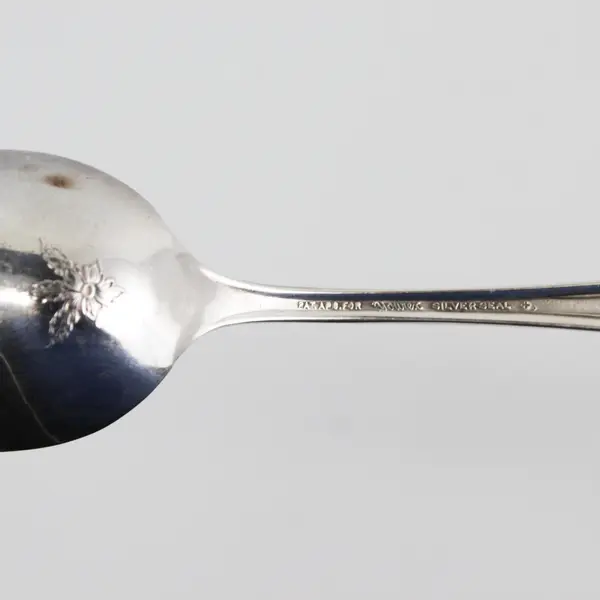 Set of 5 Associated Silver Yourex Silver Seal Lady Washington Tablespoons