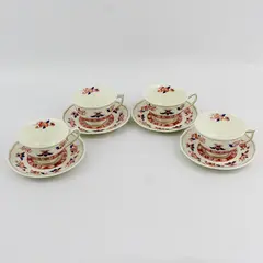 4 Royal Doulton  Berkshire Cups and Saucer Sets V2020 White Red And Blue Flowers