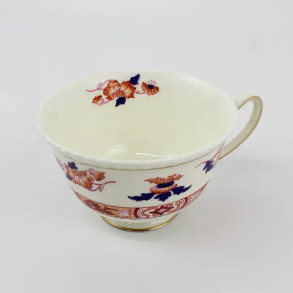 Royal Doulton Berkshire 3 Cup and 4 Saucer Sets 1937-65 White Red  Blue Flowers