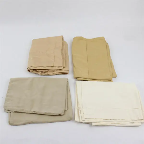 Lot Of 4 Unbranded Assorted Beige/Whites Standard Sized Pillowcases
