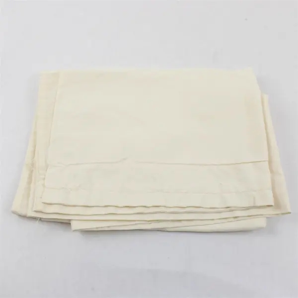 Lot Of 4 Unbranded Assorted Beige/Whites Standard Sized Pillowcases