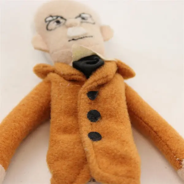 Great Psychologists Magnetic Fridge Finger Puppets - Sigmund Freud & Carl Jung