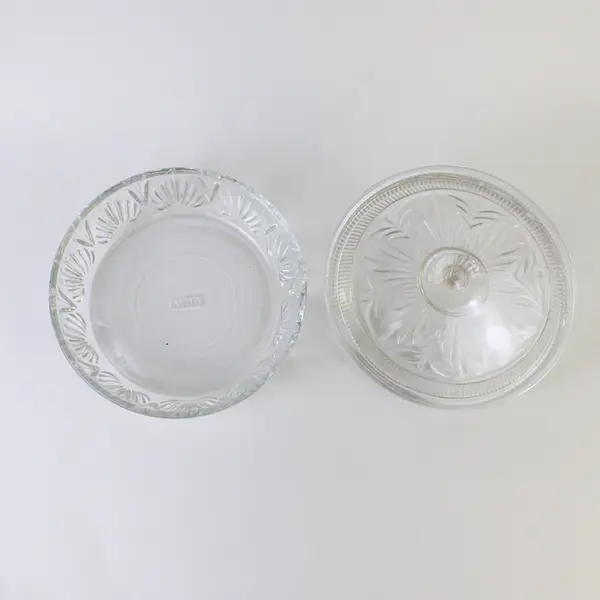 Vintage Avon Pressed Glass Powder Jar Candy Dish w/ Lid Clear