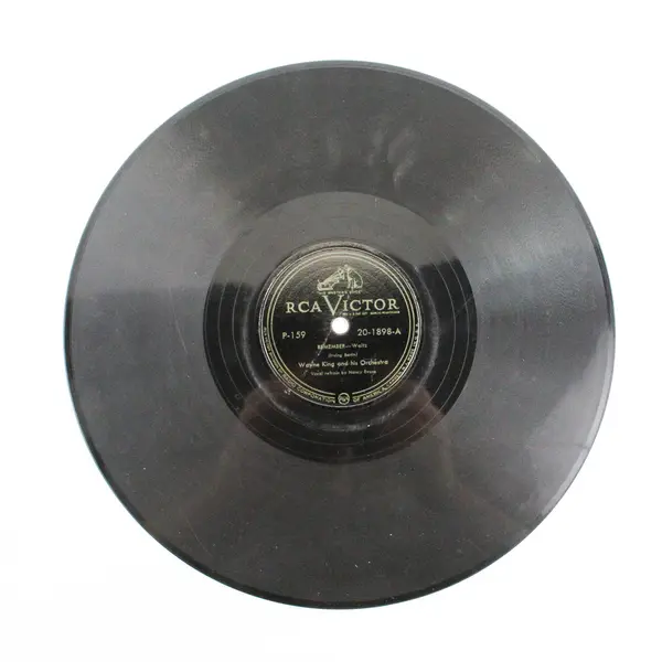 Wayne King & His Orchestra  Remember/A Pretty Girl Is Like A Melody