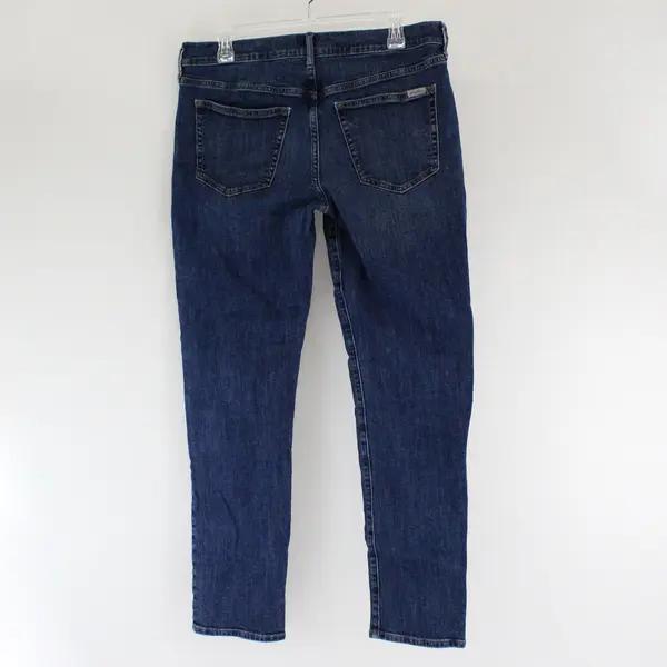 Eddie Bauer Medium Wash Boyfriend Midrise Slim Jeans Women's Size 8