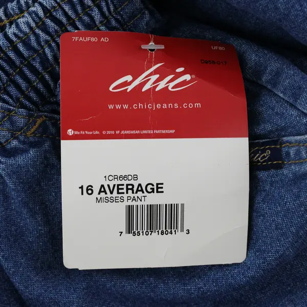NWT Chic Medium Wash Pull-On Misses Pant Women's Size 16