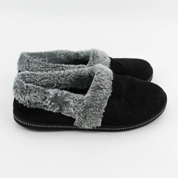 Skechers Black/Gray Cozy Campfire Quilted Fuzzy Slippers Shoes Women's Size 7.5