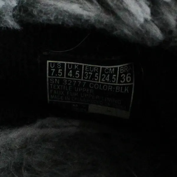 Skechers Black/Gray Cozy Campfire Quilted Fuzzy Slippers Shoes Women's Size 7.5